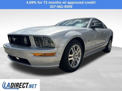 2005 Ford Mustang GT Deluxe