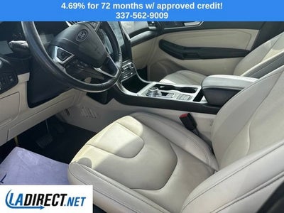 2022 Ford Edge Titanium
