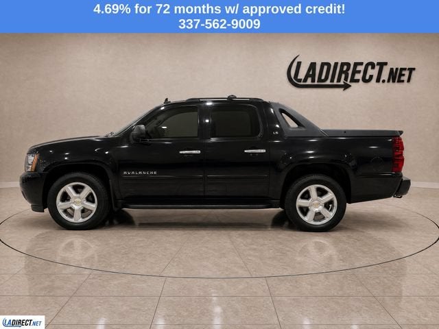 2011 Chevrolet Avalanche LS