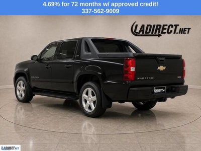 2011 Chevrolet Avalanche LS
