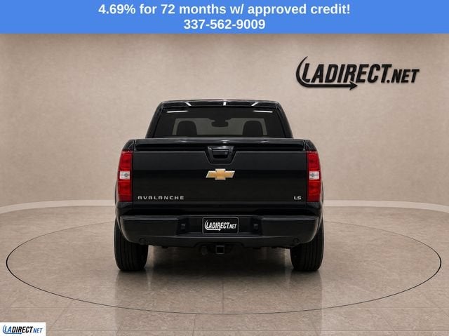 2011 Chevrolet Avalanche LS