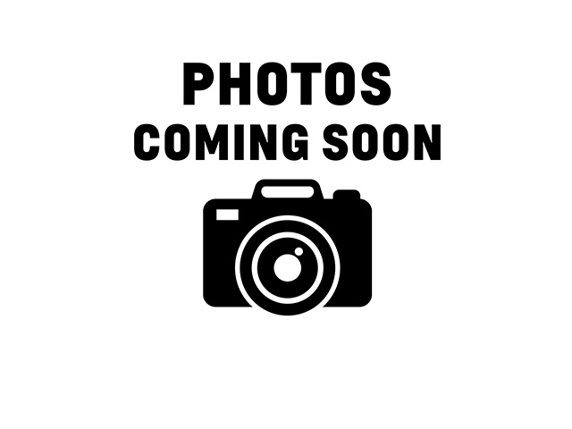 2022 Nissan Versa SR