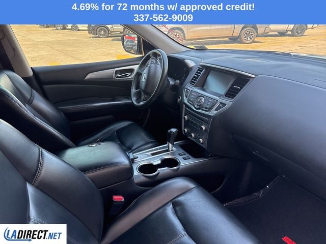 2017 Nissan Pathfinder SL