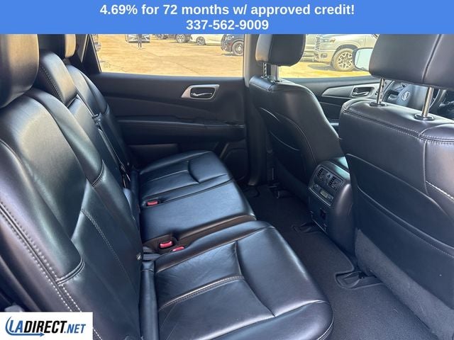2017 Nissan Pathfinder SL