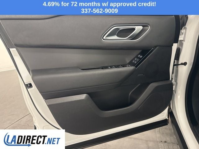 2025 Land Rover Range Rover Velar Dynamic SE